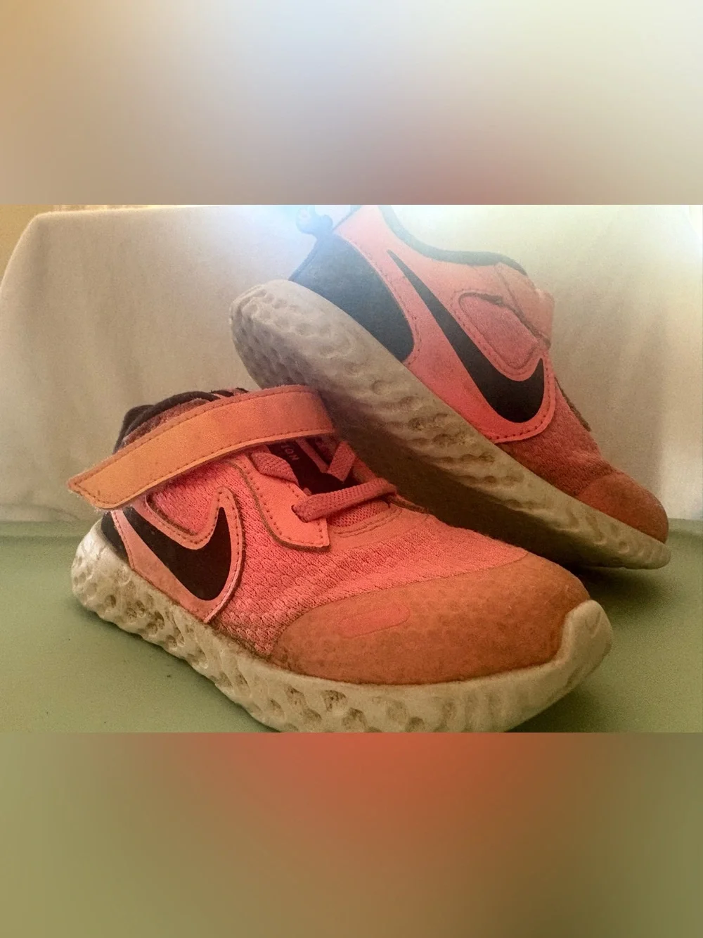 Nike Kids Coral Pink and Black Hook-and-Loop Sneakers